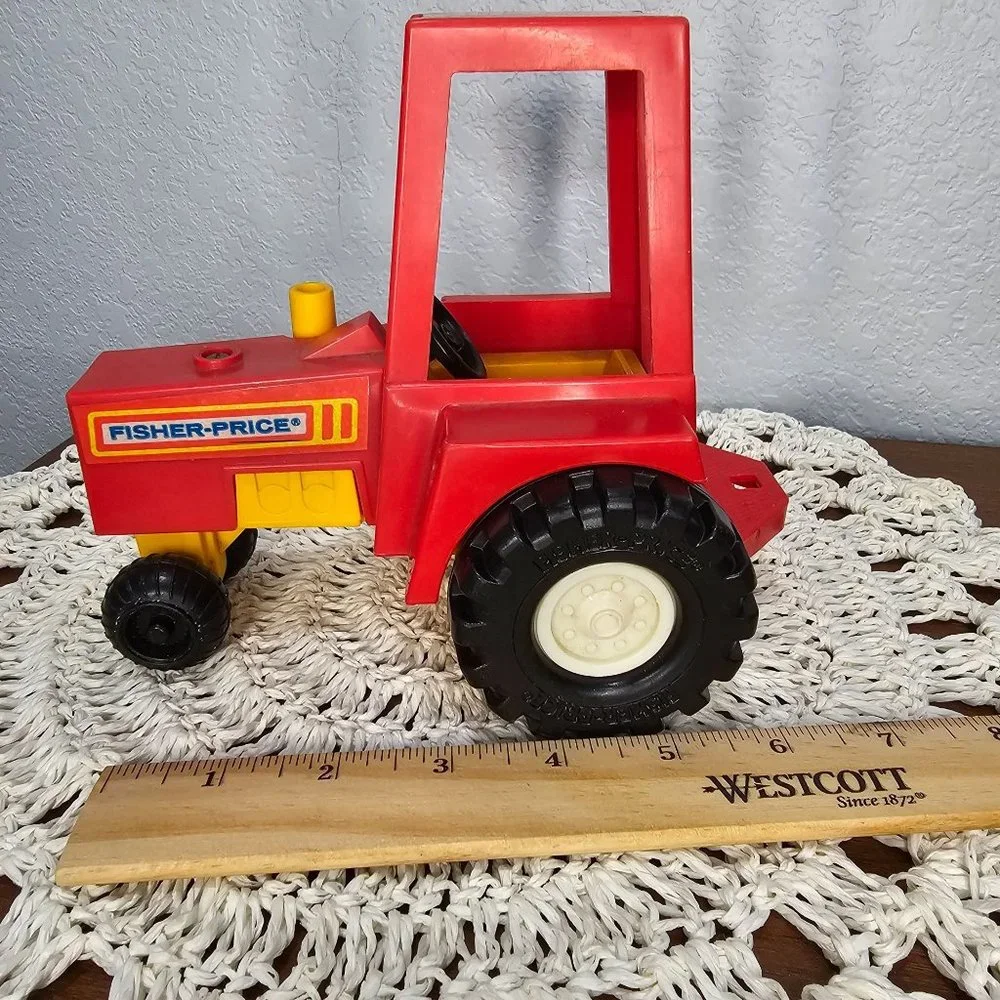 Vintage Fisher-Price‎ Toy Tractor Circa 1980